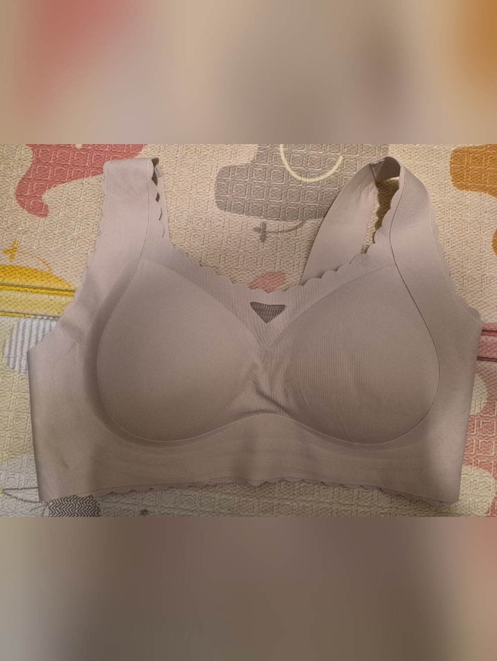 Soft Seamless Wireless Bra in Mauve-Taupe